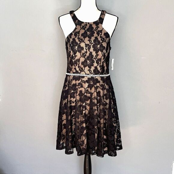 City Triangles Davids Bridals Short Lace Dress Evening Cocktail‎ Sz 12 - Picture 1 of 16